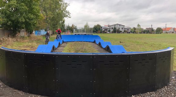 Modular no estacionario pumptrack