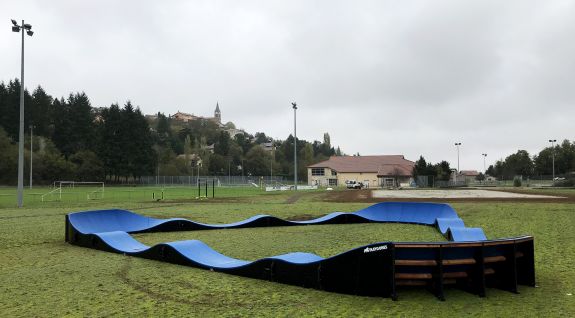 Compuesto pumptrack