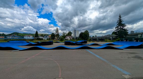 Pumptrack en Tvardosin 