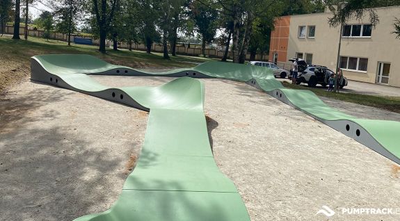 Pumptrack en Kardasova Racice