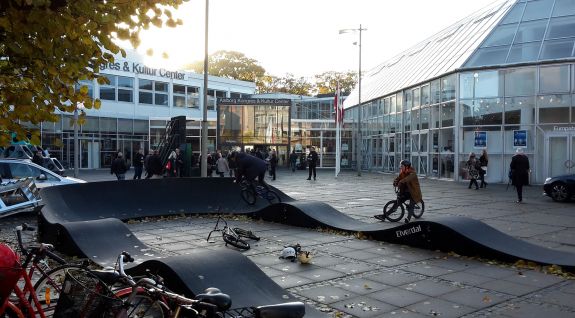 Circuito lúdico para bicicletas PC1 en Aalborg, Dinamarca.